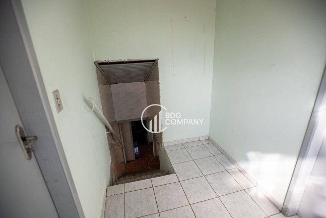 Imagem Casa com 5 Quartos à Venda, 120 m² em Stroparo - Irati Imagem Casa com 5 Quartos à Venda, 120 m² em Stroparo - Irati