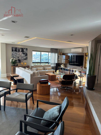 Casa com 4 Quartos à Venda, 280 m² em Vila Madalena - São Paulo