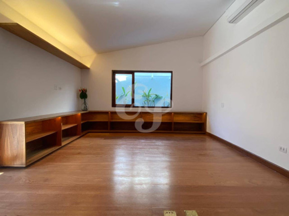 Imagem Casa de Condomínio com 4 Quartos à Venda, 547 m² em Alphaville - Barueri Imagem Casa de Condomínio com 4 Quartos à Venda, 547 m² em Alphaville - Barueri