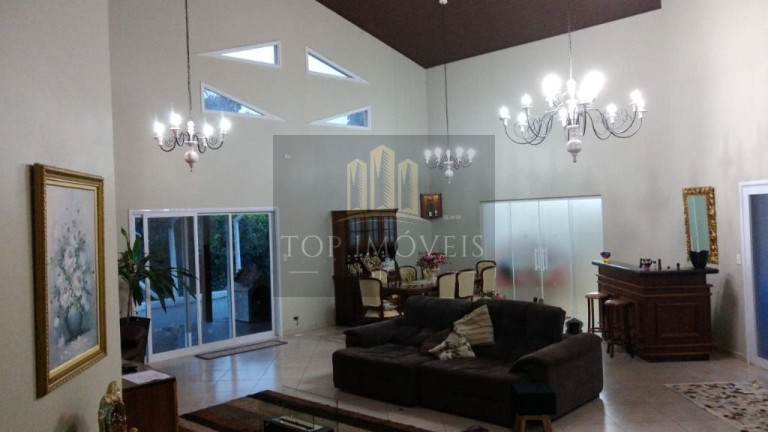 Imagem Casa com 4 Quartos para Alugar, 1.338 m² em Jardim Das Flores - Santa Branca Imagem Casa com 4 Quartos para Alugar, 1.338 m² em Jardim Das Flores - Santa Branca