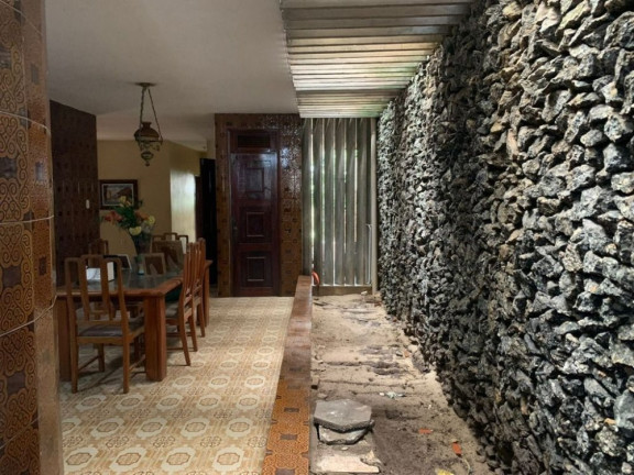 Imagem Imóvel com 3 Quartos à Venda, 277 m² em Cidade Dos Funcionários - Fortaleza Imagem Imóvel com 3 Quartos à Venda, 277 m² em Cidade Dos Funcionários - Fortaleza