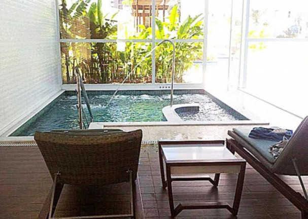 Apartamento com 5 Quartos à Venda, 335 m²