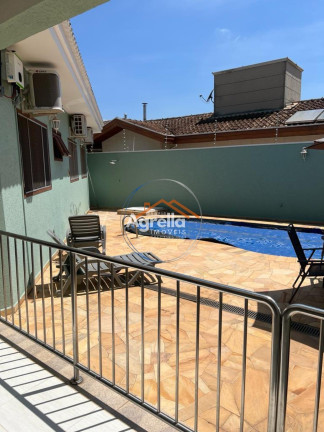 Casa com 3 Quartos à Venda, 232 m² em Parque Residencial Murayama - Mogi Mirim