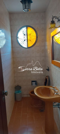 Imagem Casa com 3 Quartos para Alugar, 250 m² em Várzea - Teresópolis