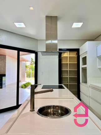 Imagem Casa de Condomínio com 6 Quartos à Venda, 1.723 m² em Residencial Aldeia Do Vale - Goiânia