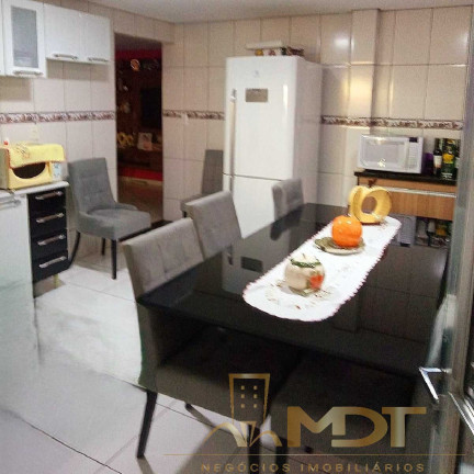 Imagem Casa com 2 Quartos à Venda, 119 m² em Jardim Leblon - Belo Horizonte