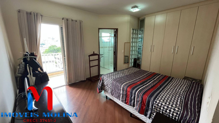 Imagem Sobrado com 3 Quartos à Venda, 420 m² em Osvaldo Cruz - São Caetano Do Sul Imagem Sobrado com 3 Quartos à Venda, 420 m² em Osvaldo Cruz - São Caetano Do Sul