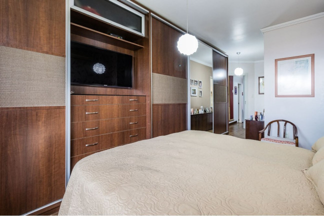 Imagem Casa com 3 Quartos à Venda, 212 m² em Jardim Sabará - Porto Alegre