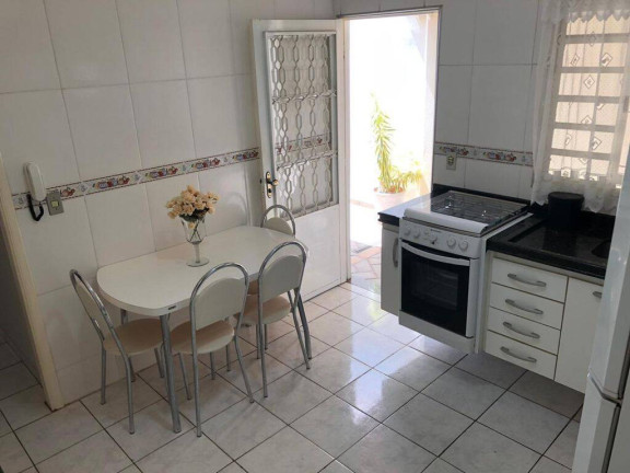 Imagem Casa com 2 Quartos à Venda,  em Limeira