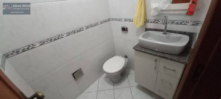 Imagem Casa de Condomínio com 4 Quartos à Venda, 220 m² em Anil - Rio De Janeiro Imagem Casa de Condomínio com 4 Quartos à Venda, 220 m² em Anil - Rio De Janeiro