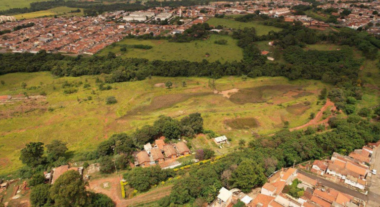 Imagem Terreno à Venda, 96.800 m² em Centro - Tatuí Imagem Terreno à Venda, 96.800 m² em Centro - Tatuí