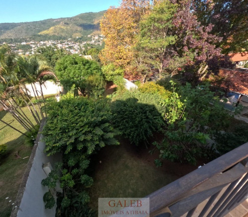 Casa com 3 Quartos à Venda, 323 m² em Vila Petrópolis - Atibaia