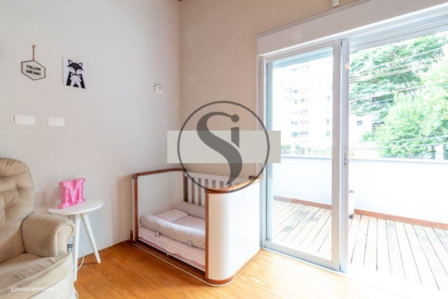 Imagem Casa com 3 Quartos à Venda, 196 m² em Pinheiros - São Paulo Imagem Casa com 3 Quartos à Venda, 196 m² em Pinheiros - São Paulo