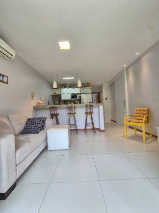 Imagem Imóvel com 1 Quarto à Venda, 64 m² em Imbassaí - Mata De São João Imagem Imóvel com 1 Quarto à Venda, 64 m² em Imbassaí - Mata De São João