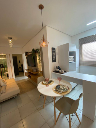Apartamento com 2 Quartos à Venda,  em Laranjeiras - Caieiras
