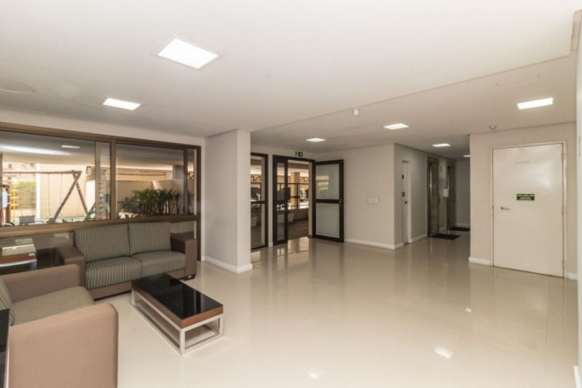 Imagem Imóvel com 3 Quartos à Venda, 76 m² em Passo Da Areia - Porto Alegre Imagem Imóvel com 3 Quartos à Venda, 76 m² em Passo Da Areia - Porto Alegre