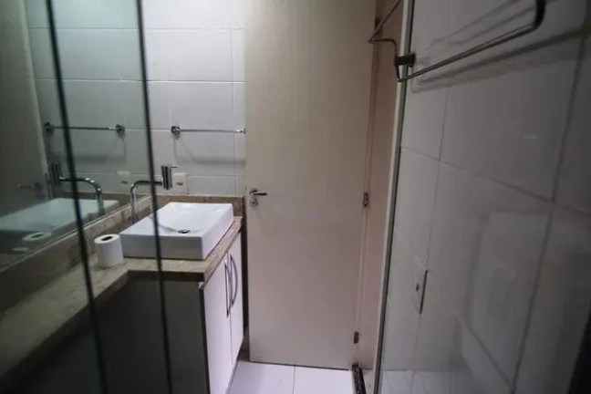 Imagem Apartamento com 3 Quartos à Venda, 68 m² em Guaíra - Curitiba
