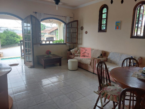 Imagem Casa com 3 Quartos à Venda, 155 m² em Itapeba - Maricá