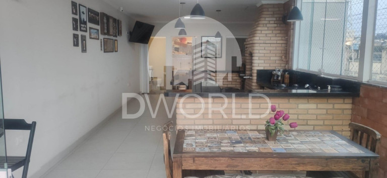 Imóvel com 2 Quartos à Venda, 176 m² em Vila Floresta - Santo André