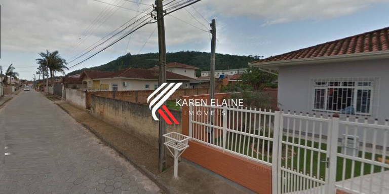 Terreno à Venda, 360 m² em Fundos - Biguaçu