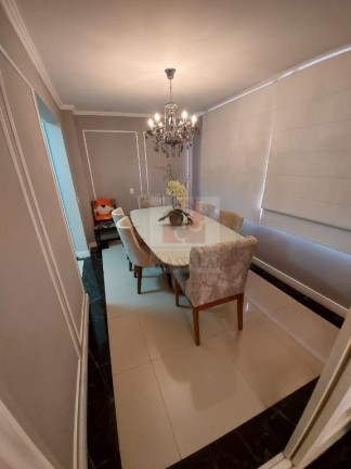 Imagem Cobertura com 3 Quartos à Venda, 306 m² em Menino Deus - Porto Alegre Imagem Cobertura com 3 Quartos à Venda, 306 m² em Menino Deus - Porto Alegre