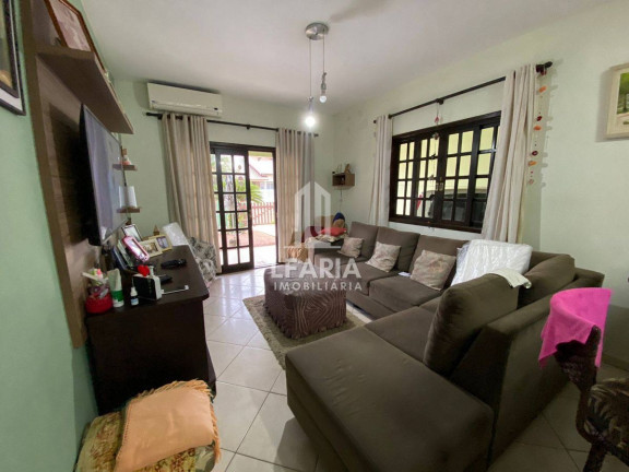 Imagem Casa com 3 Quartos à Venda, 159 m² em Brasilia - Itapoá