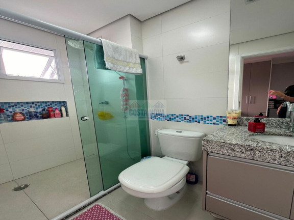 Imagem Apartamento com 2 Quartos à Venda, 65 m²