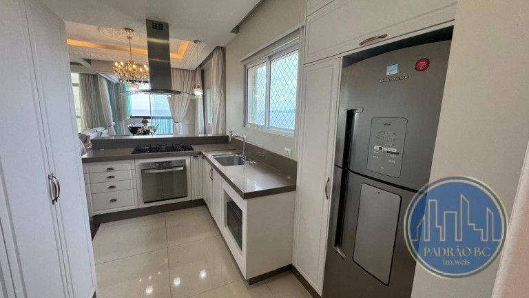 Imagem Apartamento com 4 Quartos à Venda, 157 m² em Meia Praia - Itapema