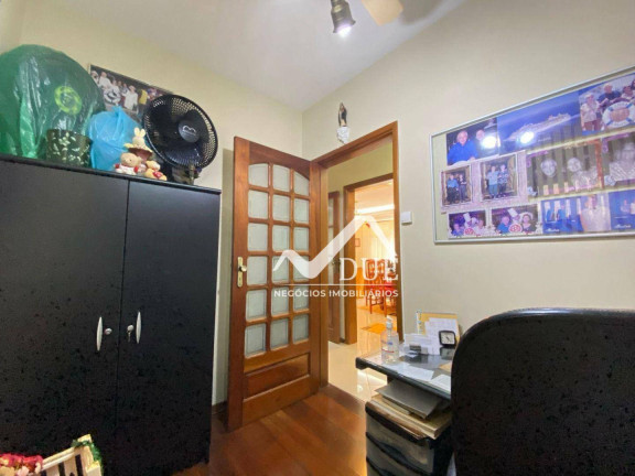 Imagem Apartamento com 3 Quartos à Venda, 128 m² em Embaré - Santos