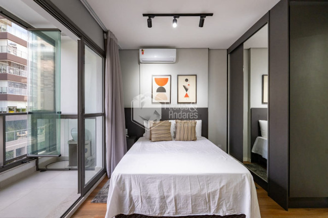 Imagem Imóvel com 1 Quarto à Venda, 32 m² em Jardim Das Acácias - São Paulo