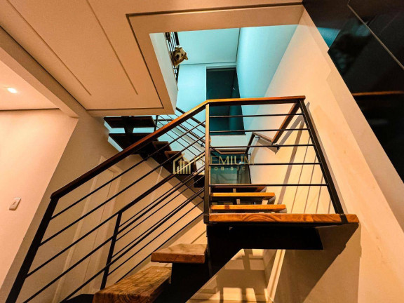 Imagem Sobrado com 3 Quartos à Venda, 111 m² em Cidade Jardim - Caraguatatuba