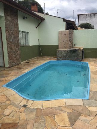 Imagem Casa com 3 Quartos à Venda, 300 m² em Santana - Pindamonhangaba