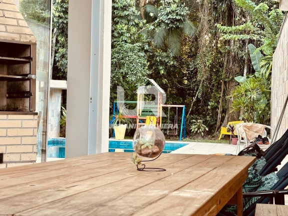 Imagem Casa com 5 Quartos à Venda, 330 m² em Riviera | Módulo 20 - Bertioga