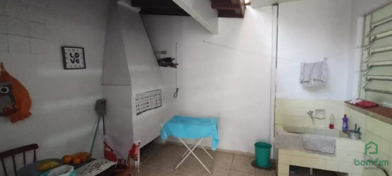 Imagem Casa com 3 Quartos à Venda, 120 m² em Medianeira - Porto Alegre Imagem Casa com 3 Quartos à Venda, 120 m² em Medianeira - Porto Alegre