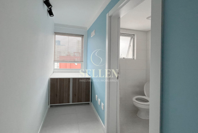 Imagem Sala Comercial à Venda, 67 m² em Centro - Itajaí Imagem Sala Comercial à Venda, 67 m² em Centro - Itajaí