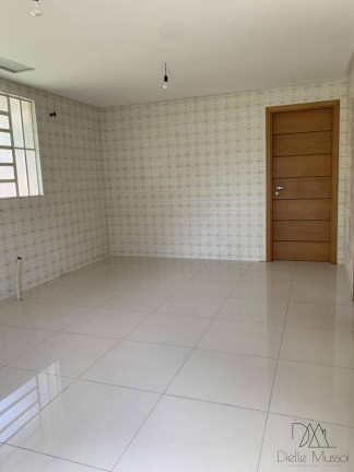 Imagem Casa com 3 Quartos à Venda, 174 m²