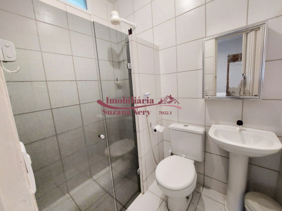 Imagem Casa com 6 Quartos à Venda, em Ponta Negra - Natal Imagem Casa com 6 Quartos à Venda, em Ponta Negra - Natal