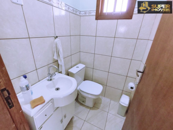 Imagem Casa com 3 Quartos à Venda, 300 m² em Três Vendas - Pelotas Imagem Casa com 3 Quartos à Venda, 300 m² em Três Vendas - Pelotas