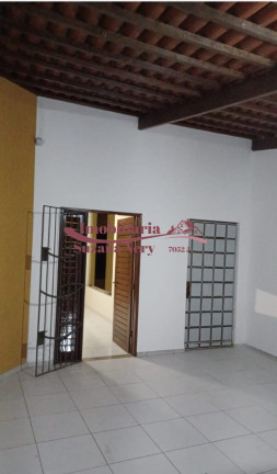 Casa com 4 Quartos à Venda,  em Nova Parnamirim - Parnamirim