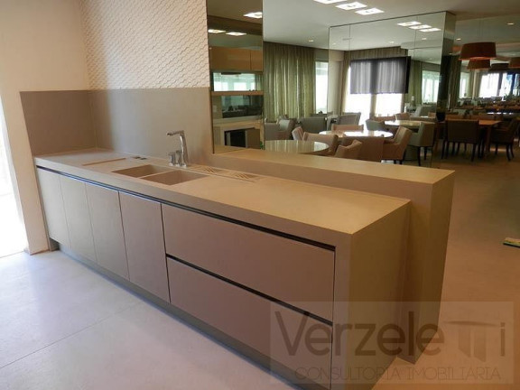 Imagem Apartamento com 4 Quartos à Venda, 161 m² em Centro - Balneário Camboriú Imagem Apartamento com 4 Quartos à Venda, 161 m² em Centro - Balneário Camboriú