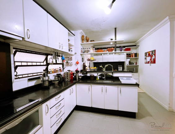 Imagem Casa com 3 Quartos à Venda, 360 m² em Itaguaçu - Florianópolis Imagem Casa com 3 Quartos à Venda, 360 m² em Itaguaçu - Florianópolis