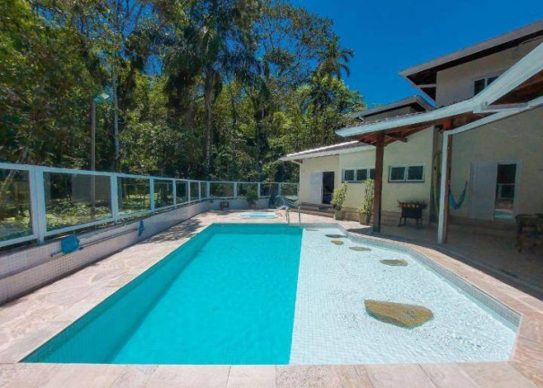 Imagem Casa com 4 Quartos à Venda, 340 m² em Horto Florestal - Ubatuba