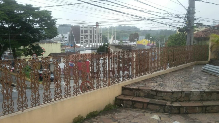 Casa com 2 Quartos à Venda, 210 m² em Centro - Barueri