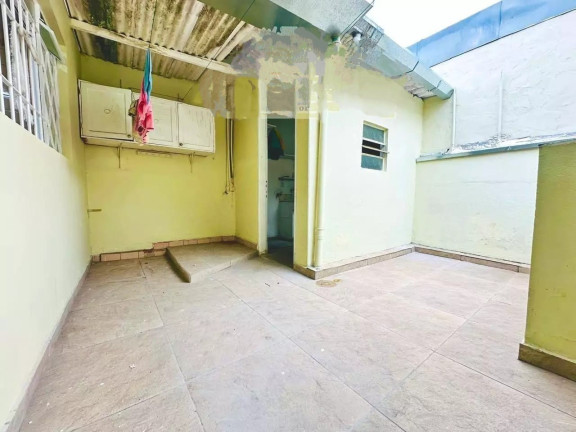 Imagem Casa com 3 Quartos à Venda, 150 m² em Jardim Nove De Julho - São Paulo Imagem Casa com 3 Quartos à Venda, 150 m² em Jardim Nove De Julho - São Paulo