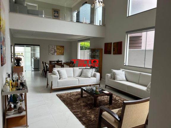 Casa com 4 Quartos à Venda, 617 m² em Vale Dos Pinheiros - São Lourenço