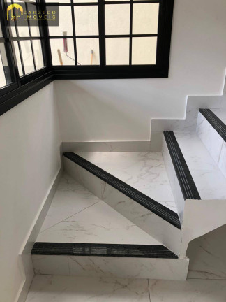 Imagem Casa com 3 Quartos à Venda, em Centro - Sarzedo Imagem Casa com 3 Quartos à Venda, em Centro - Sarzedo