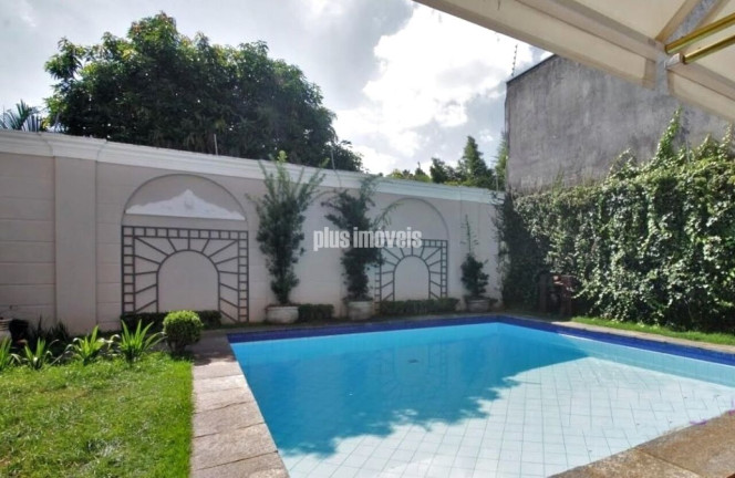 Imagem Casa com 5 Quartos à Venda, 320 m² em Jardim Guedala - São Paulo