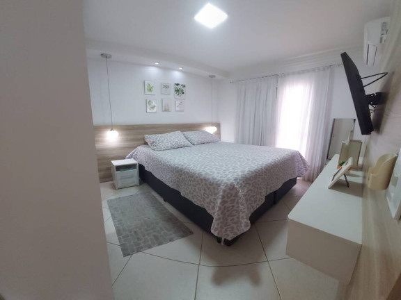 Imagem Casa de Condomínio com 3 Quartos à Venda, 120 m² em Jardim Shangai - Jundiaí