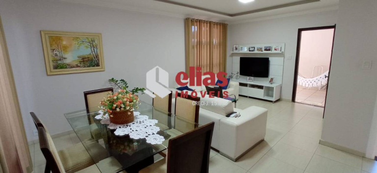 Casa com 3 Quartos à Venda, 308 m² em Vila Souto - Bauru