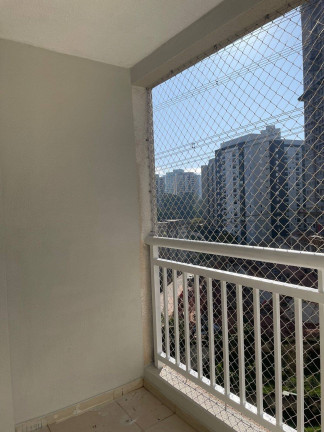 Imagem Apartamento com 3 Quartos à Venda, 69 m² em Parque Reboucas - São Paulo